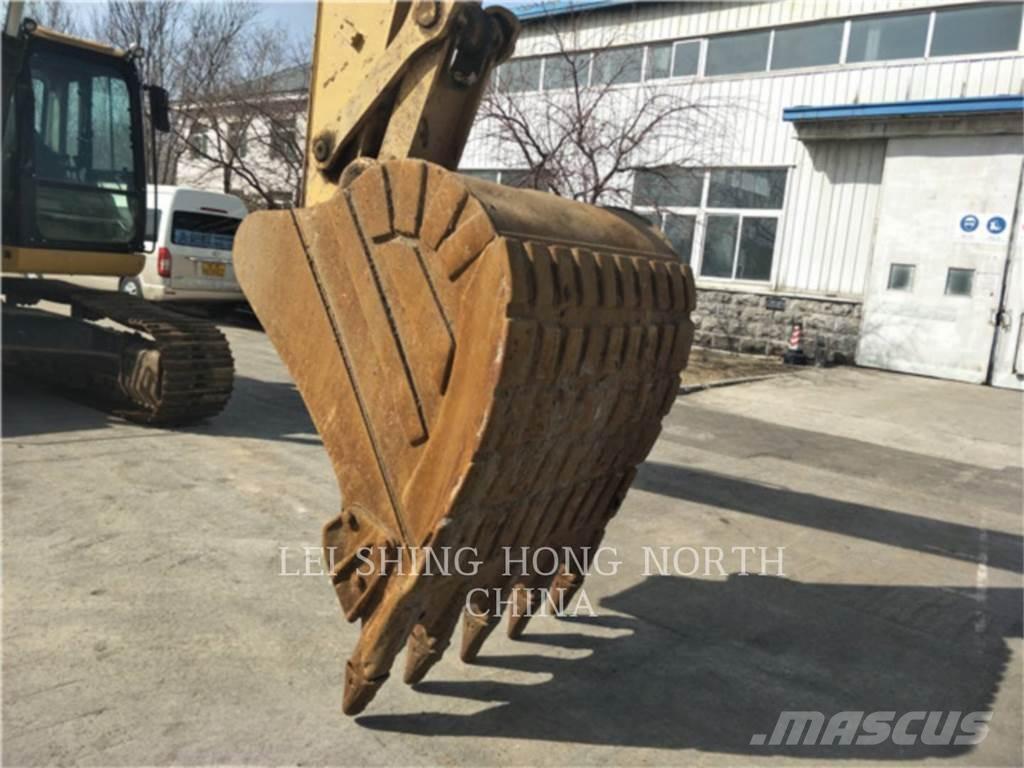 CAT 326D2L Excavadoras sobre orugas