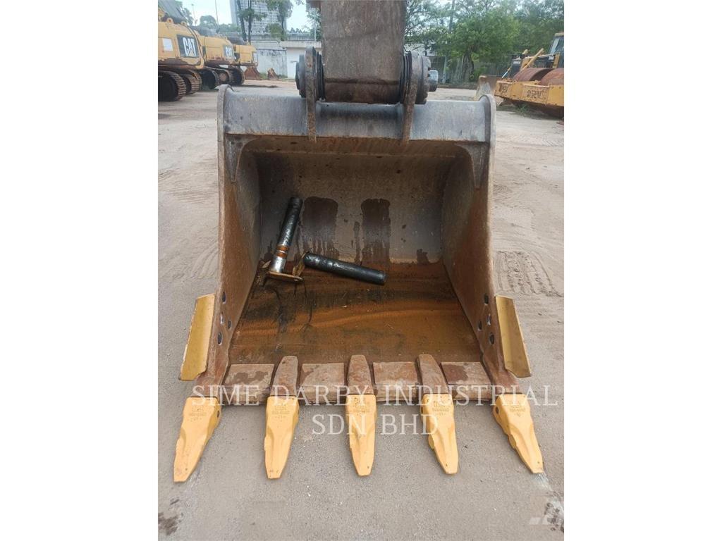 CAT 330-07GC Excavadoras sobre orugas