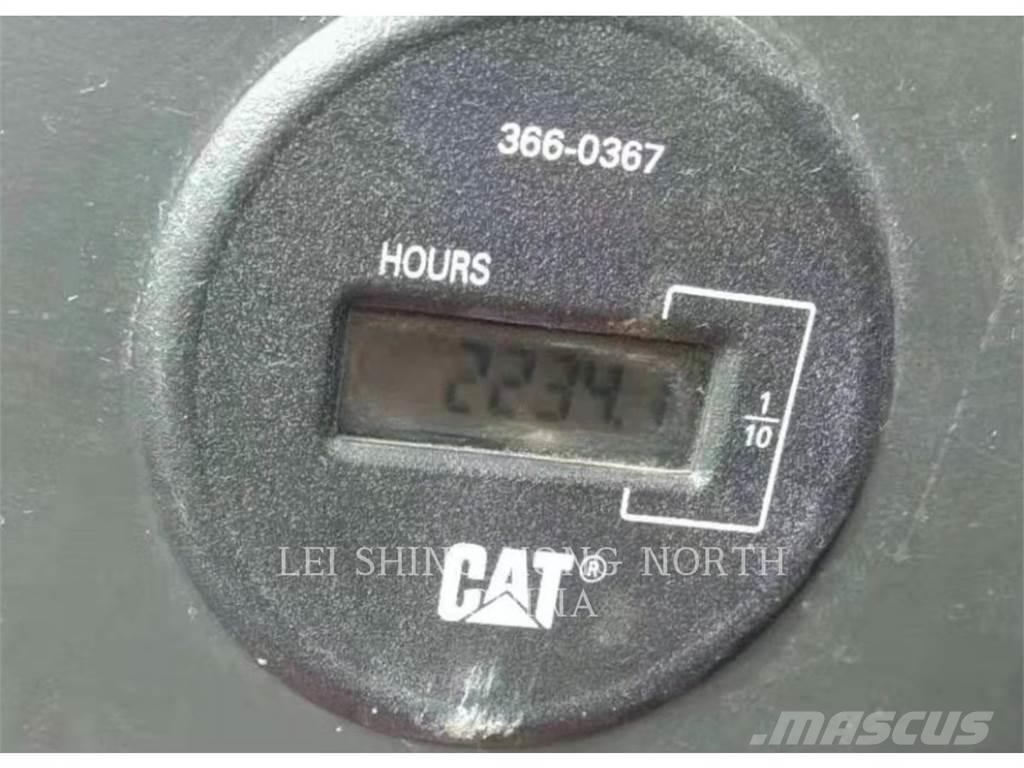 CAT 330D2L Excavadoras sobre orugas