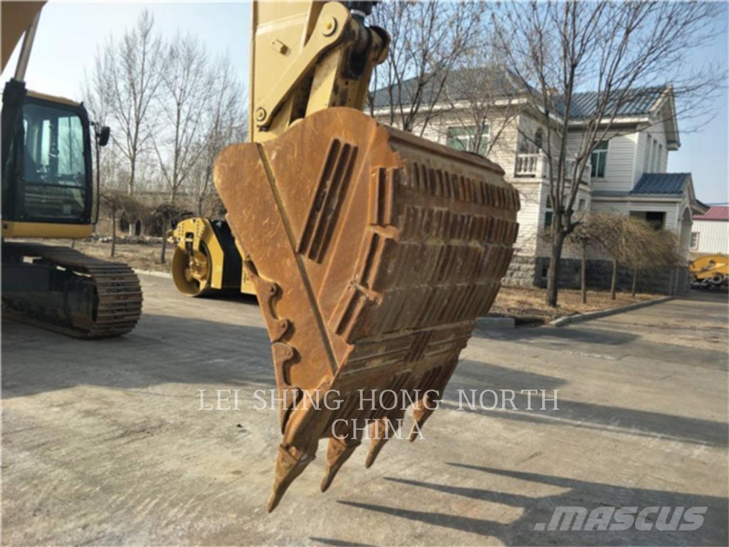 CAT 336D2 Excavadoras sobre orugas