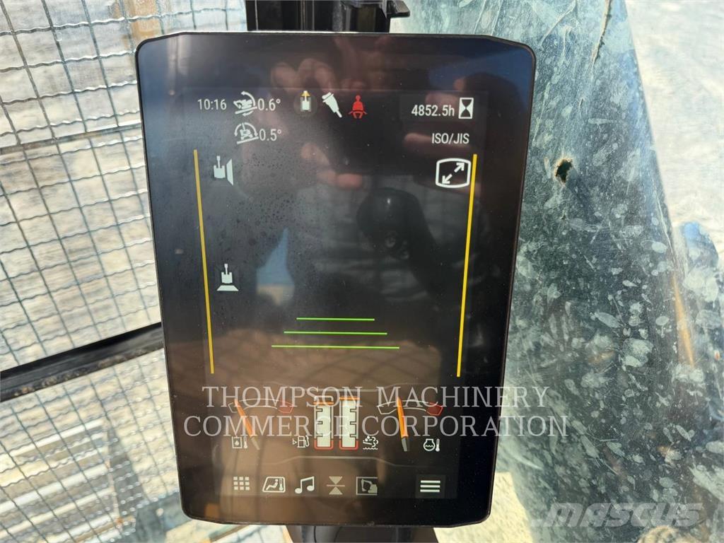 CAT 352 Excavadoras sobre orugas