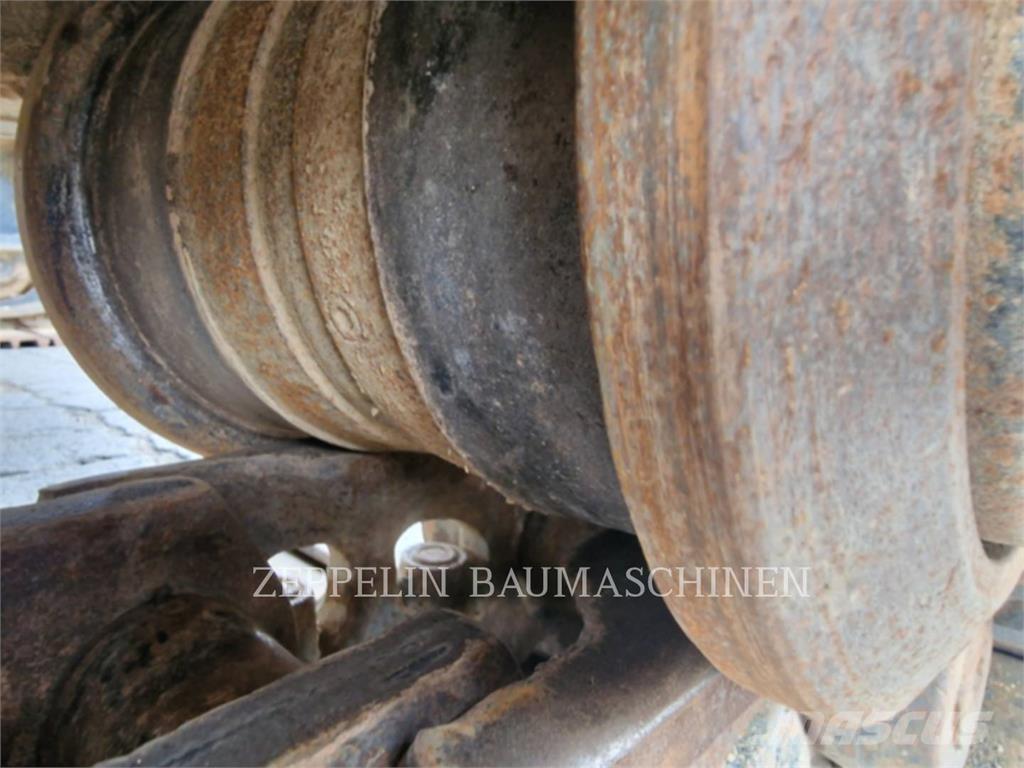 CAT 352-07A Excavadoras sobre orugas