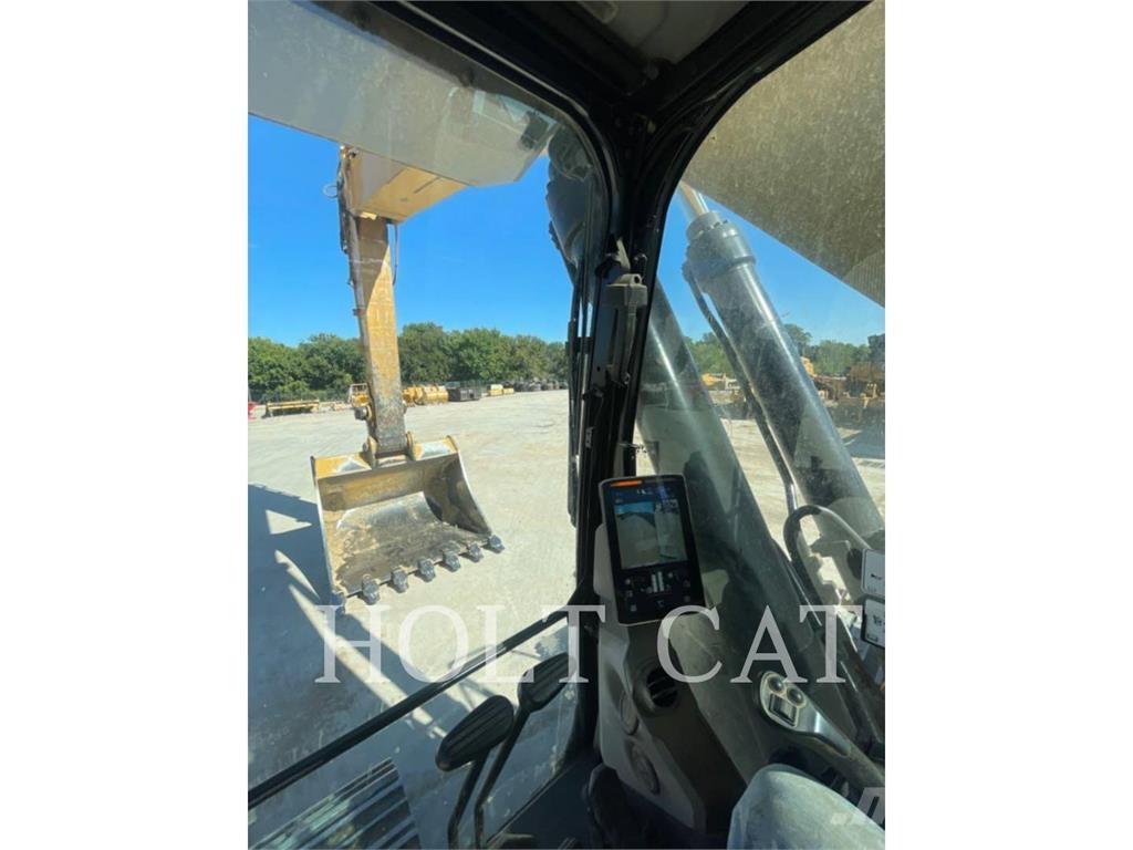 CAT 352 11 Excavadoras sobre orugas