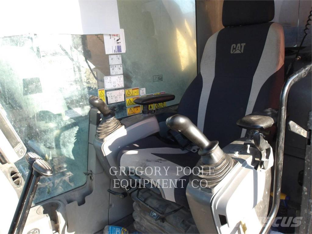 CAT 374FL Excavadoras sobre orugas