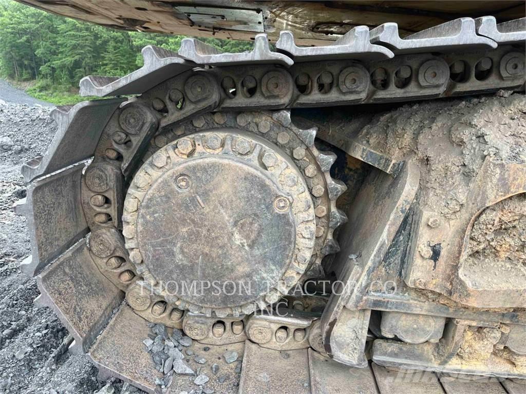 CAT 390FL Excavadoras sobre orugas