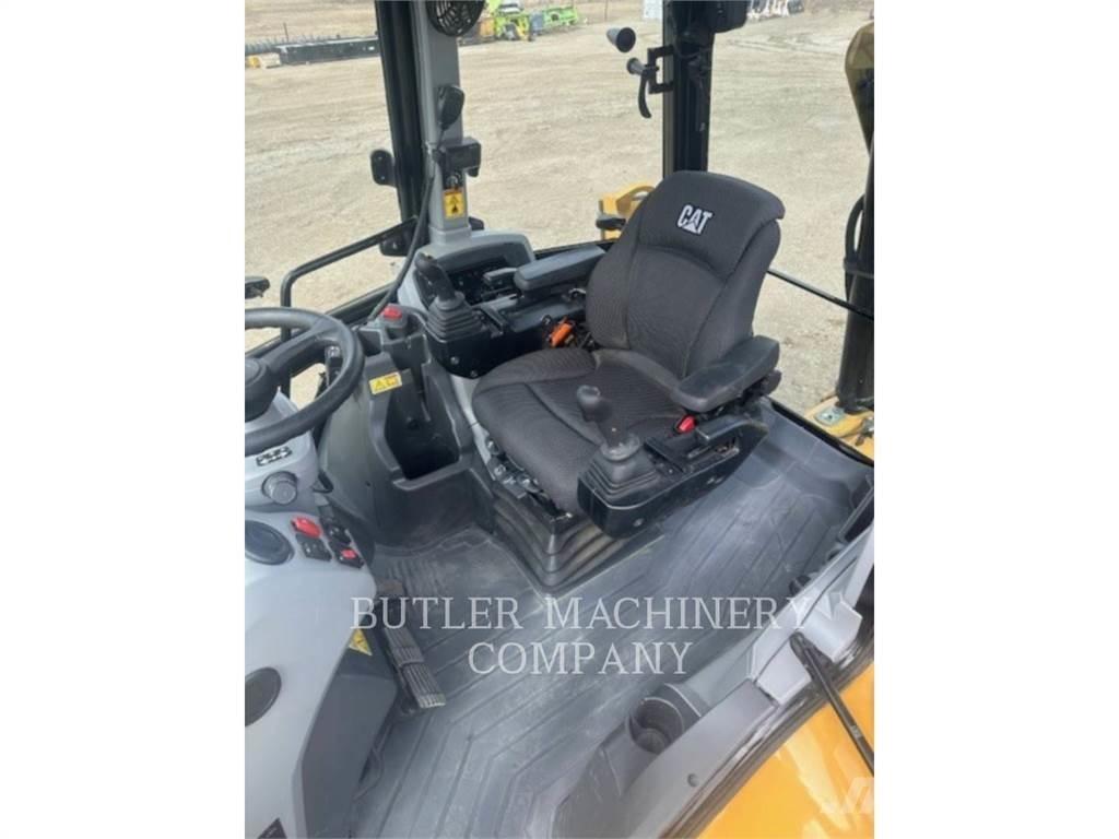 CAT 420 Retrocargadoras