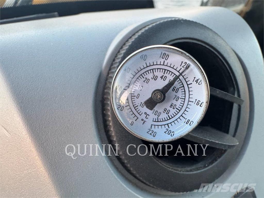 CAT 420 Retrocargadoras