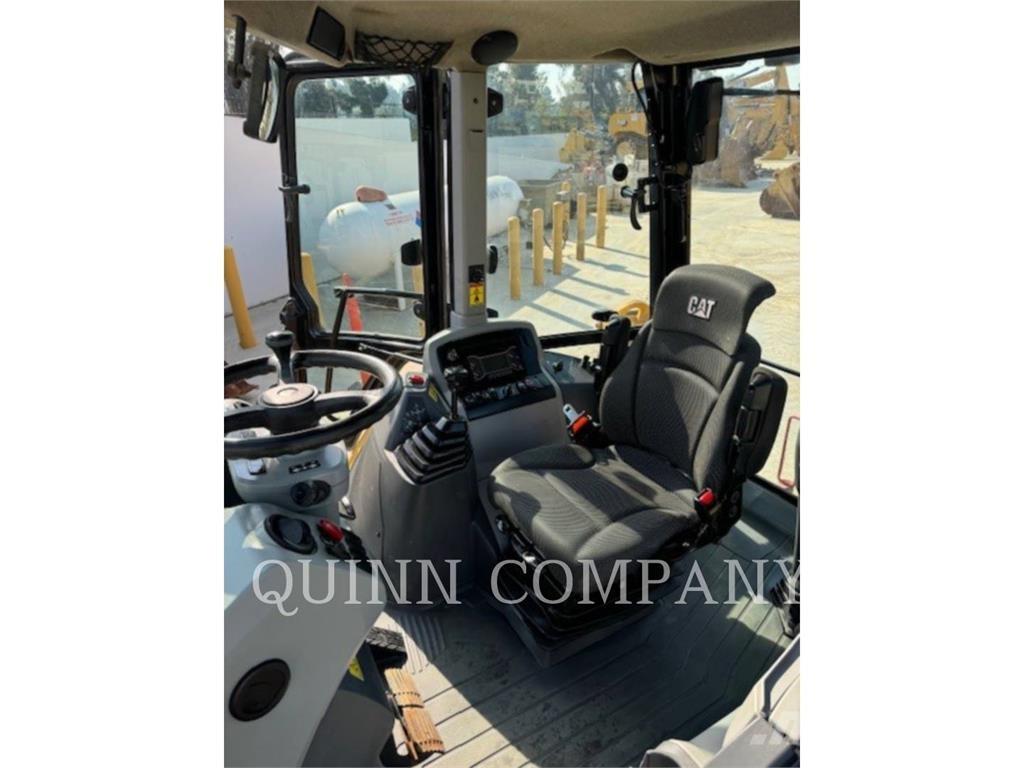 CAT 420 Retrocargadoras