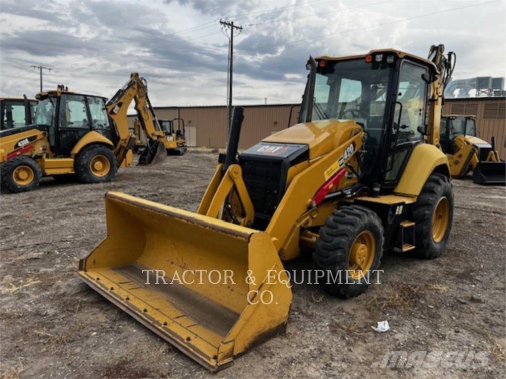 CAT 420-07 Retrocargadoras