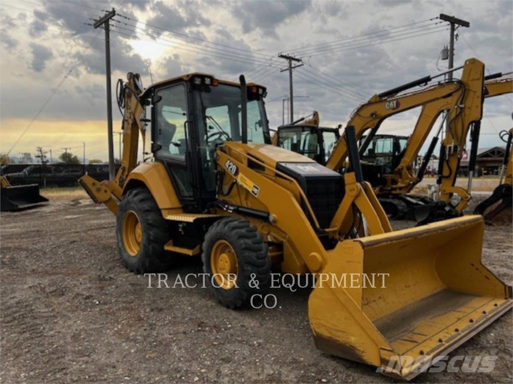 CAT 420-07 Retrocargadoras