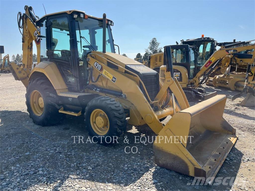 CAT 420-07 Retrocargadoras