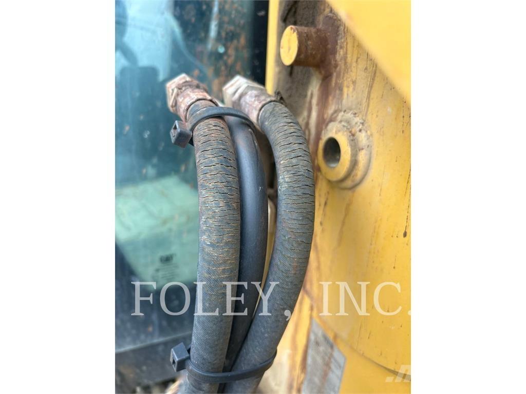 CAT 420-07XE Retrocargadoras