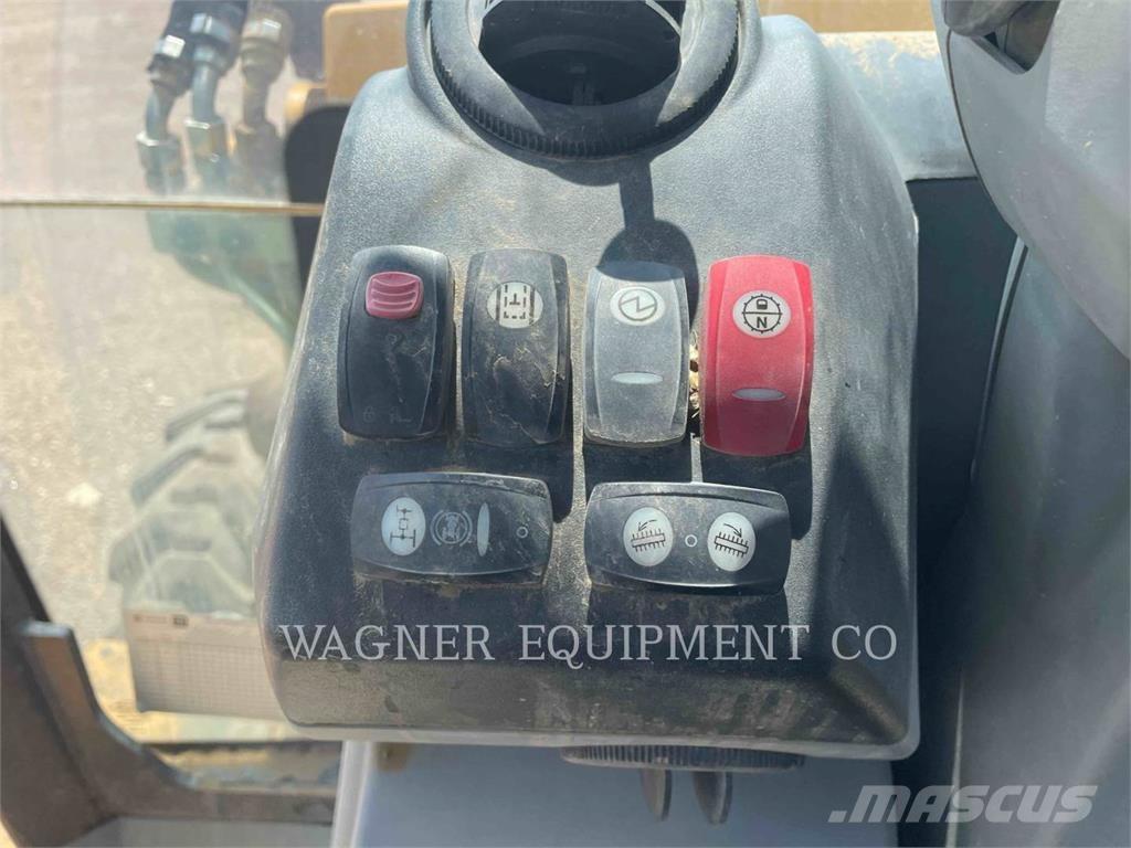 CAT 420F IT4WE Retrocargadoras