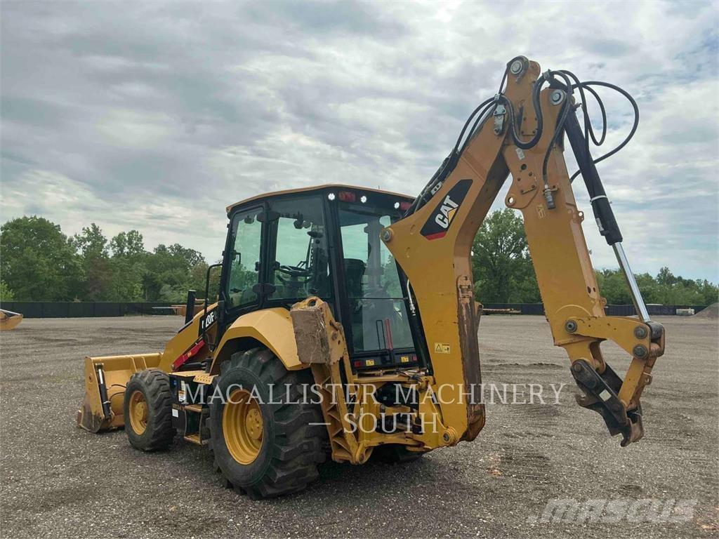 CAT 420F2ST Retrocargadoras
