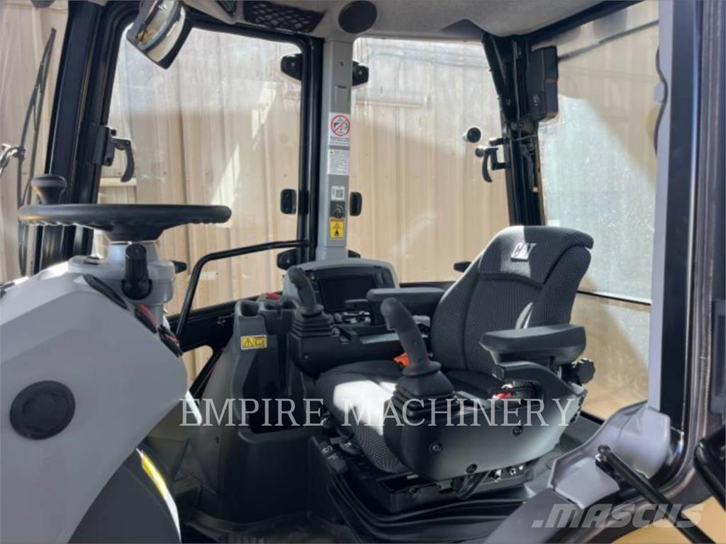 CAT 420XE4ECIP Retrocargadoras