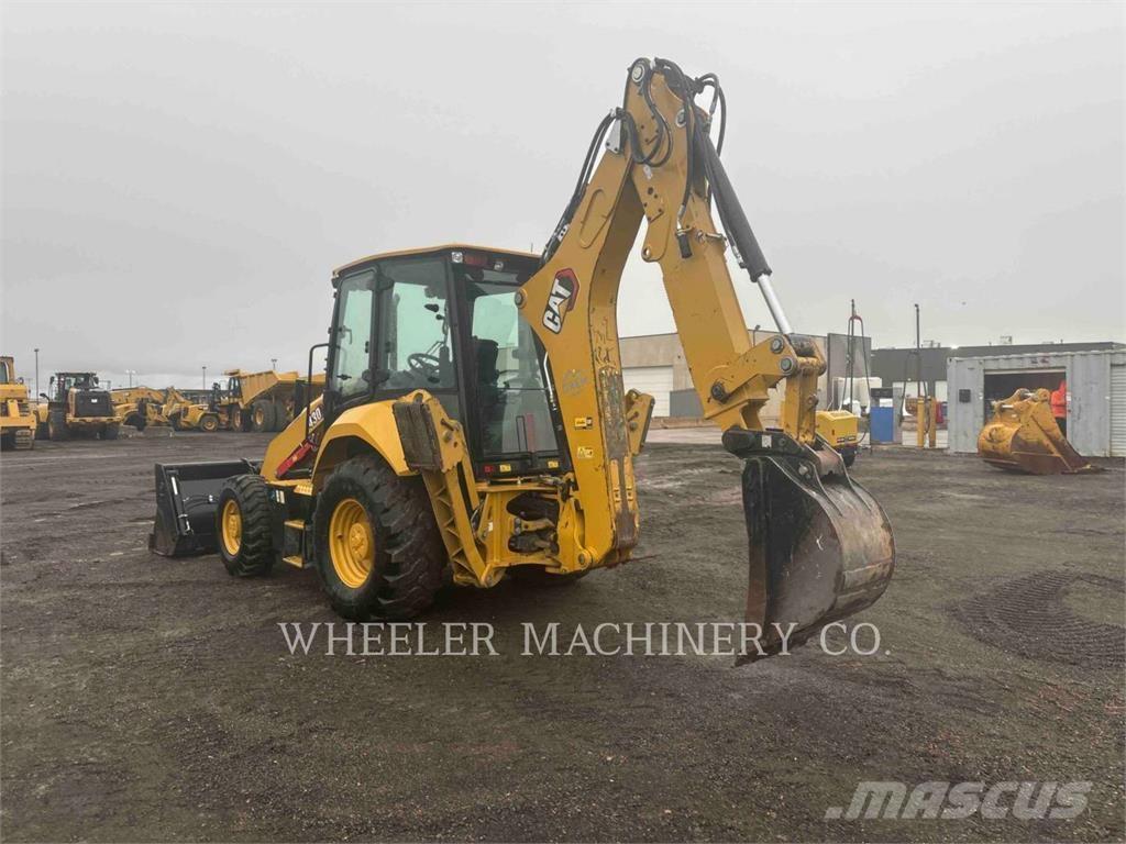 CAT 430 IT CF Retrocargadoras
