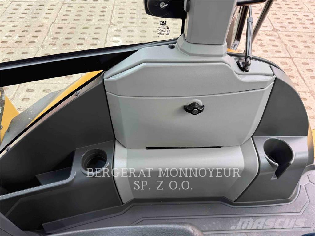 CAT 434 Retrocargadoras