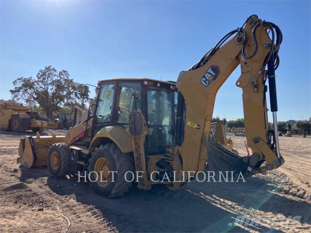 CAT 440 Retrocargadoras