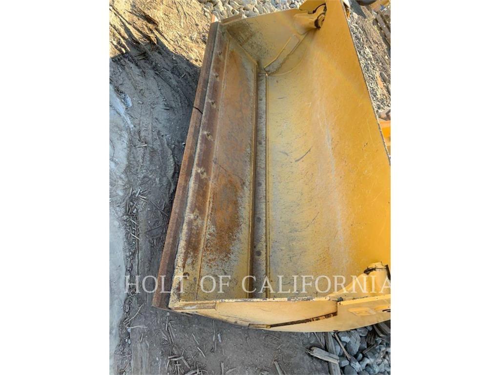 CAT 440 Retrocargadoras