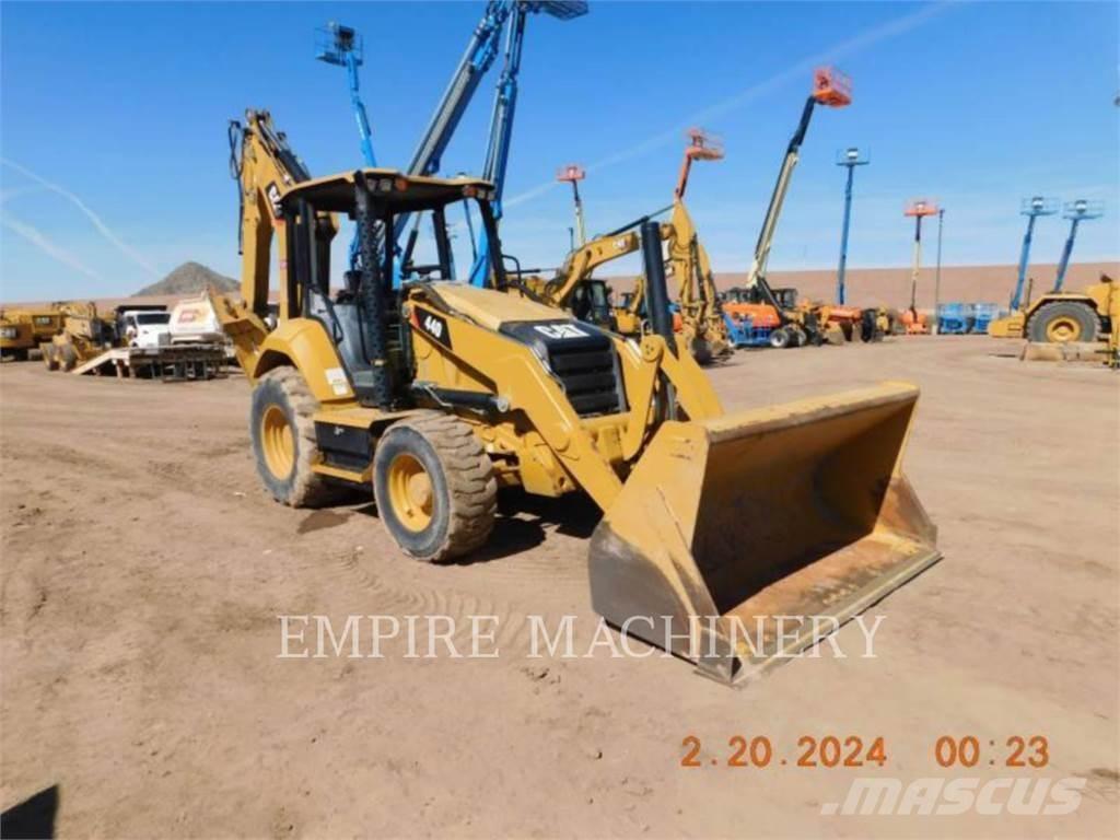 CAT 440-07 4EO Retrocargadoras