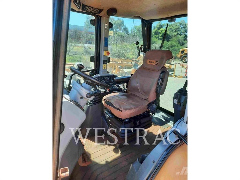 CAT 444F2LRC Retrocargadoras