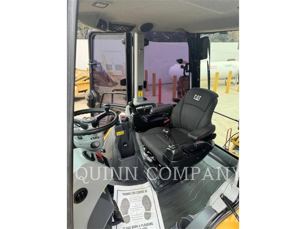 CAT 450 Retrocargadoras