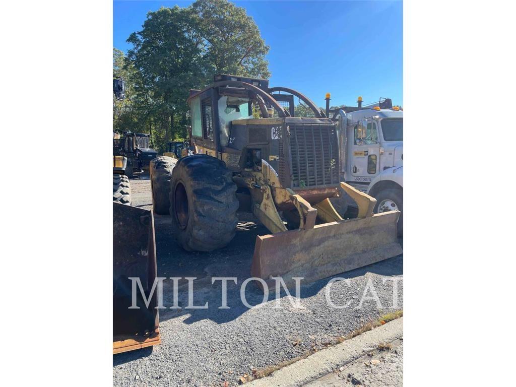 CAT 525B Arrastradoras de troncos