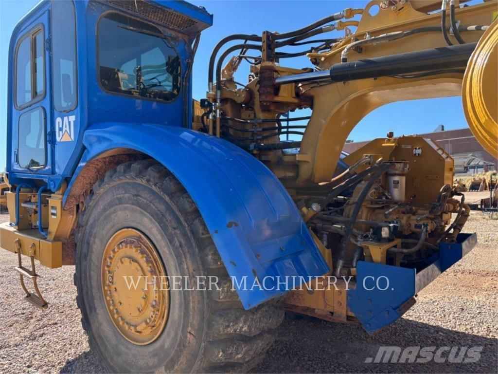 CAT 621K Raspadoras