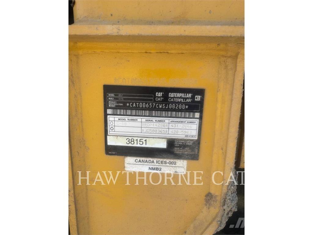 CAT 657 Raspadoras