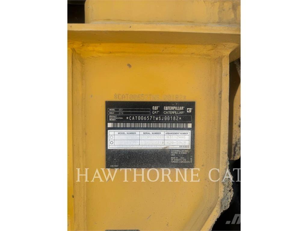 CAT 657 Raspadoras
