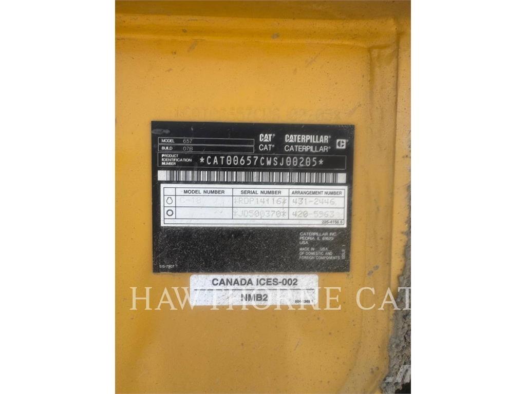 CAT 657 Raspadoras