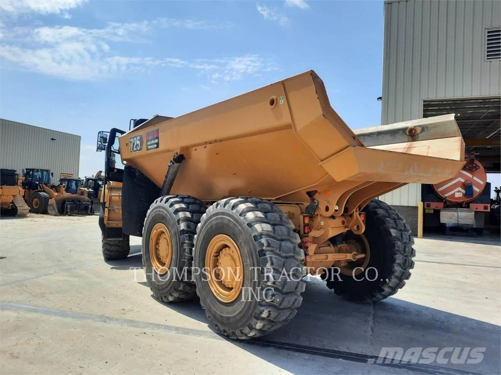 CAT 725 Camiones articulados