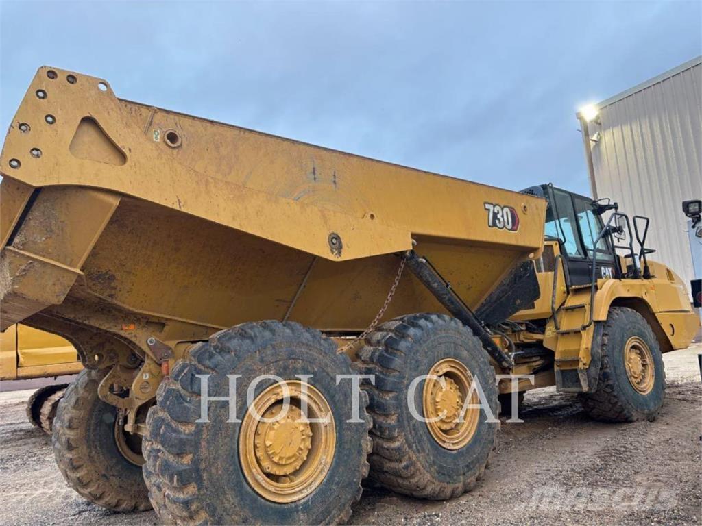 CAT 730 Camiones articulados