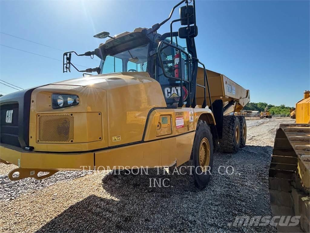 CAT 730 Camiones articulados