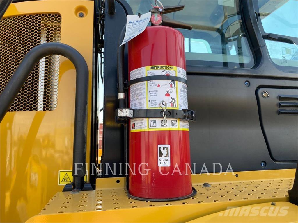 CAT 730-04 Camiones articulados