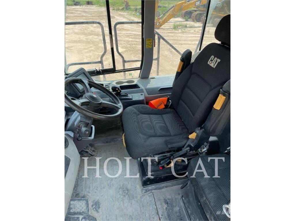 CAT 735 Camiones articulados