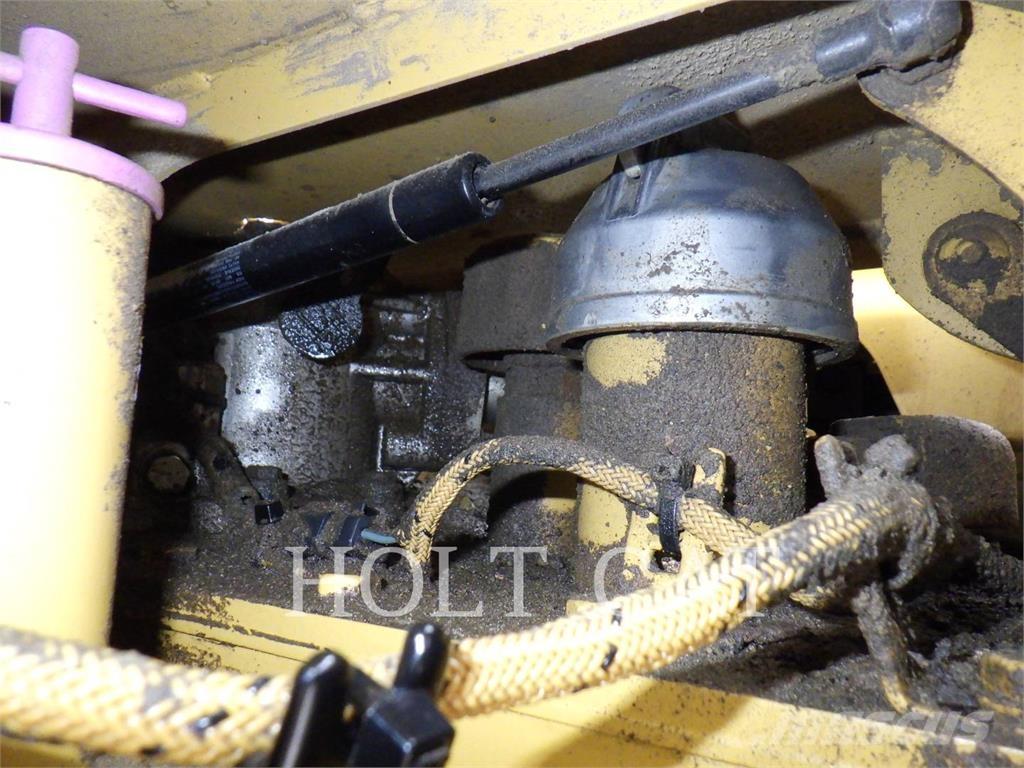 CAT 735 Camiones articulados