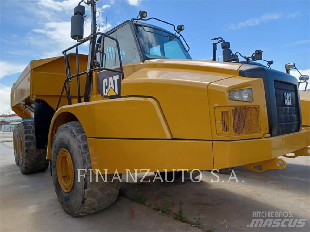 CAT 745 Camiones articulados