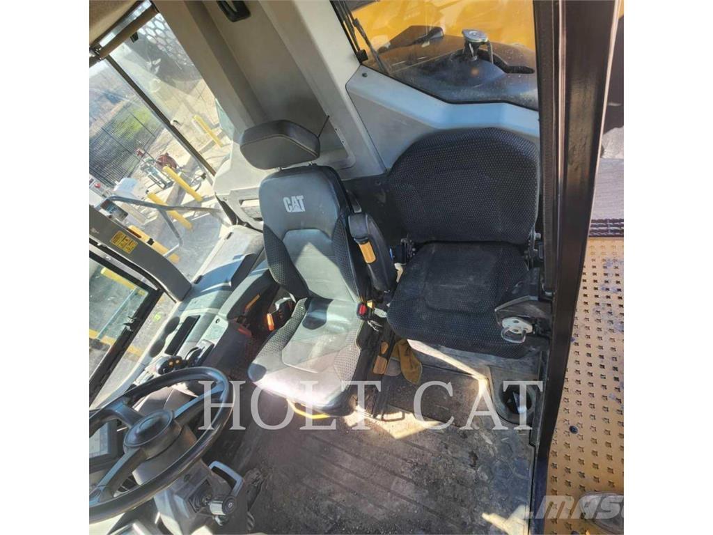 CAT 745 Camiones articulados