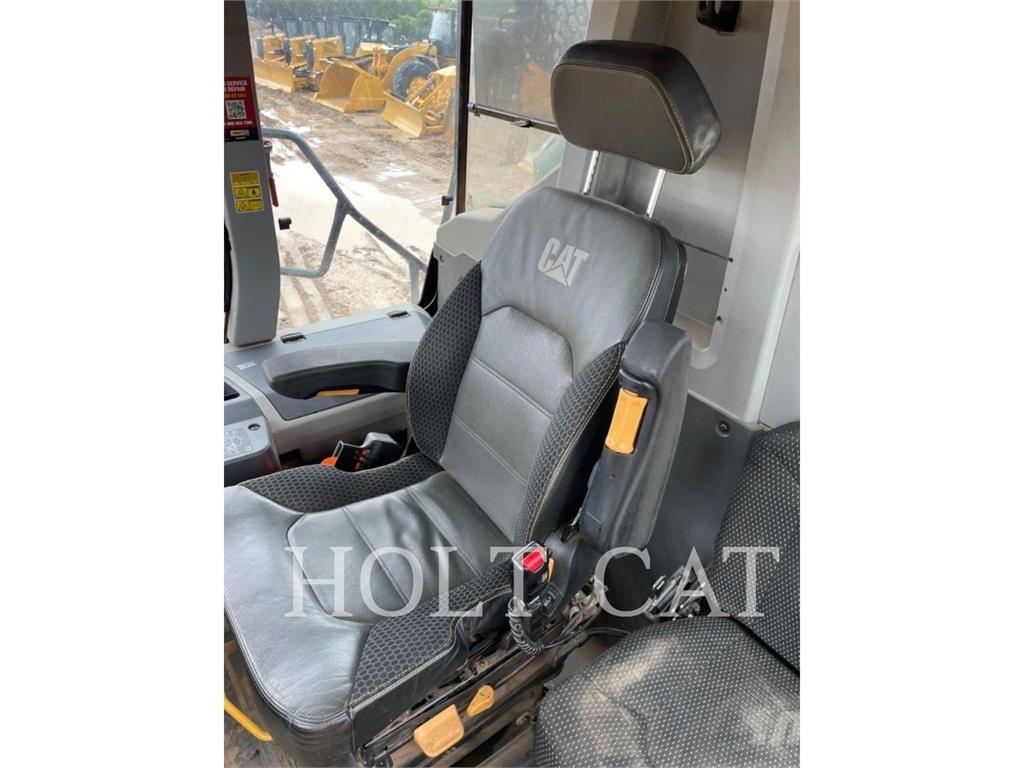 CAT 745 Camiones articulados