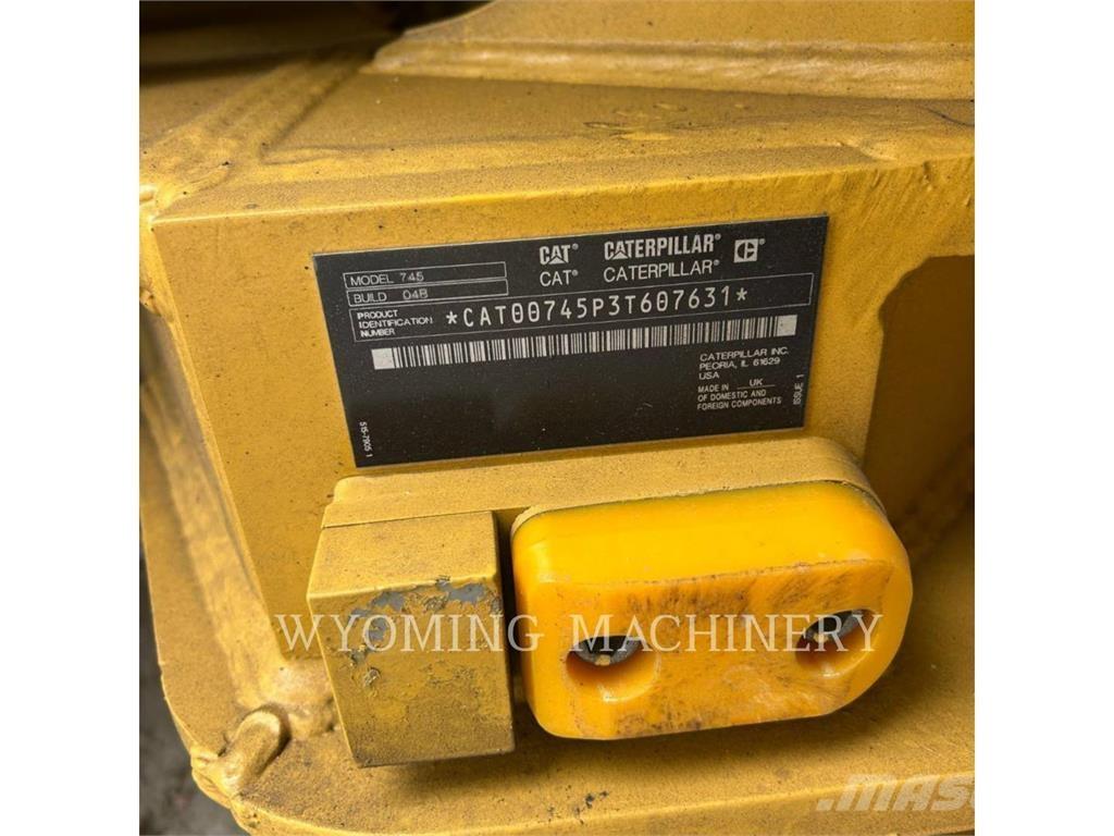 CAT 745 Camiones articulados