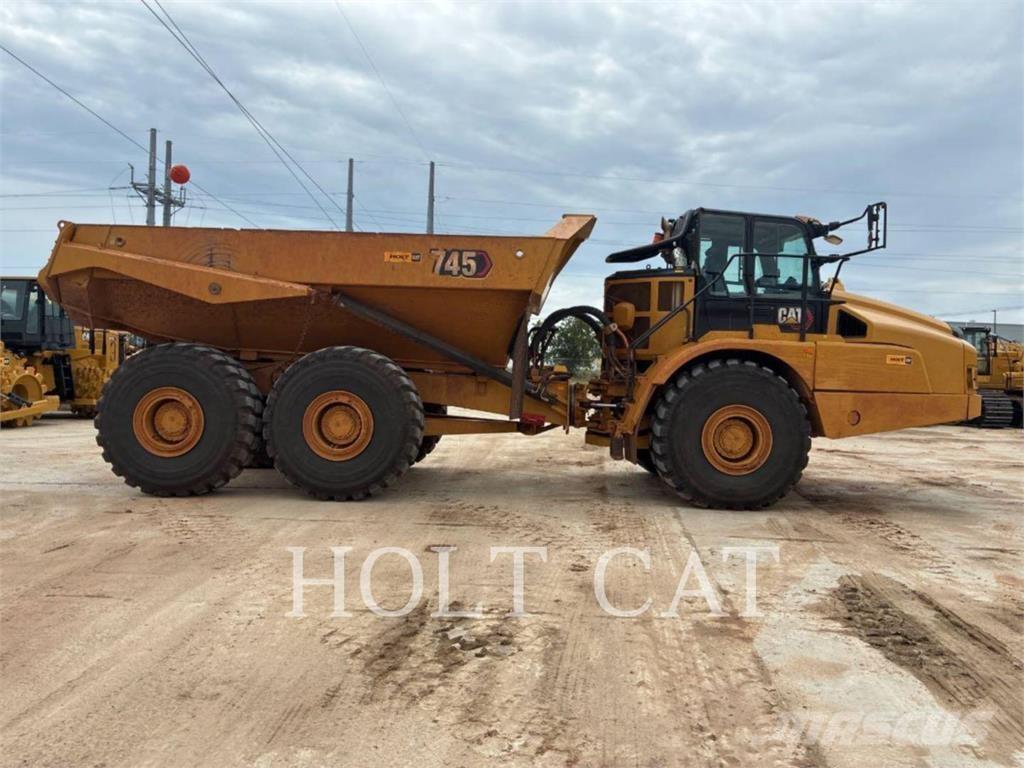 CAT 745 Camiones articulados