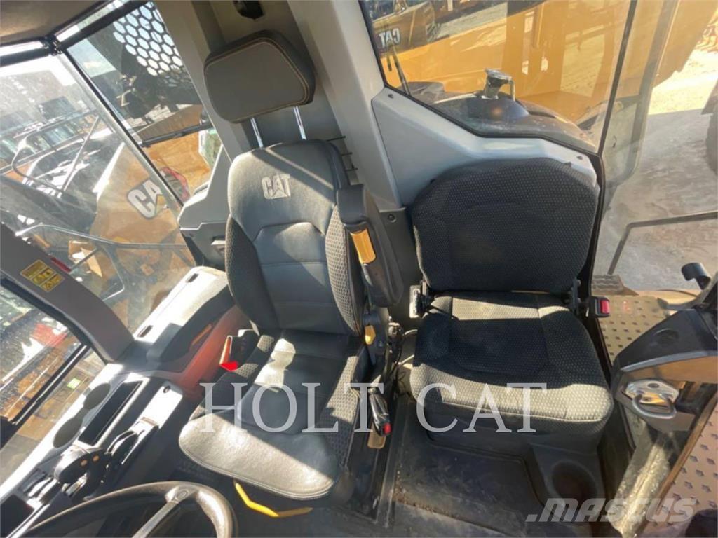 CAT 745 Camiones articulados