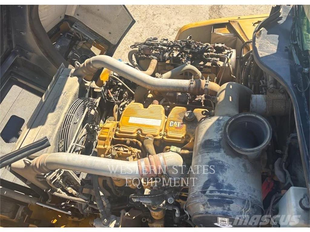 CAT 745 Camiones articulados