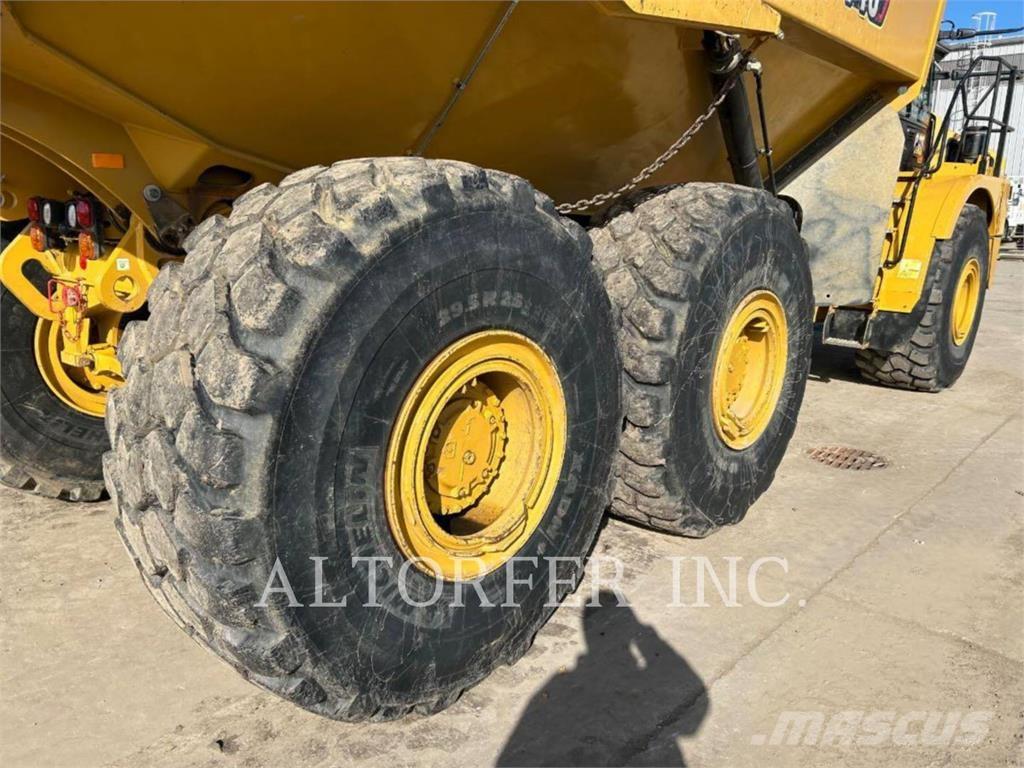 CAT 745-04 Camiones articulados