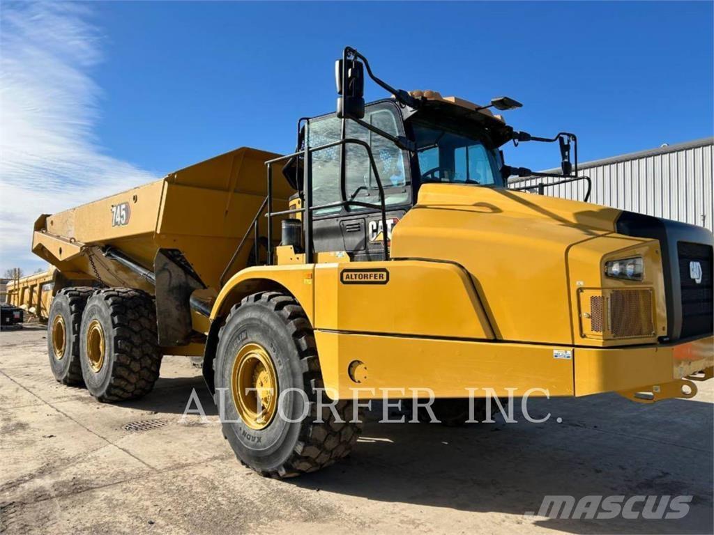 CAT 745-04 Camiones articulados