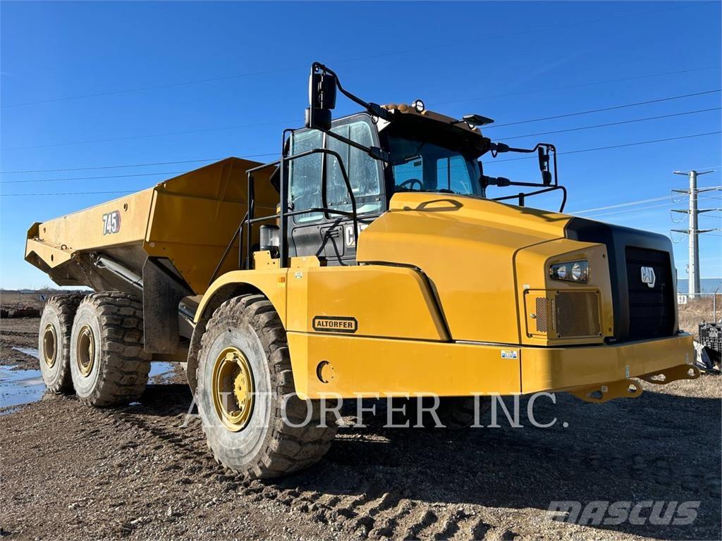 CAT 745-04 Camiones articulados
