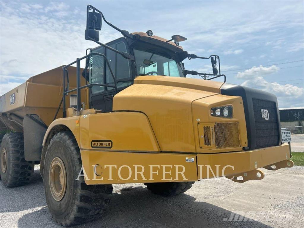 CAT 745-04 Camiones articulados