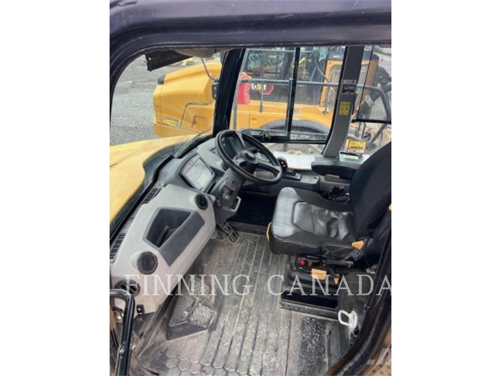 CAT 745-04 Camiones articulados