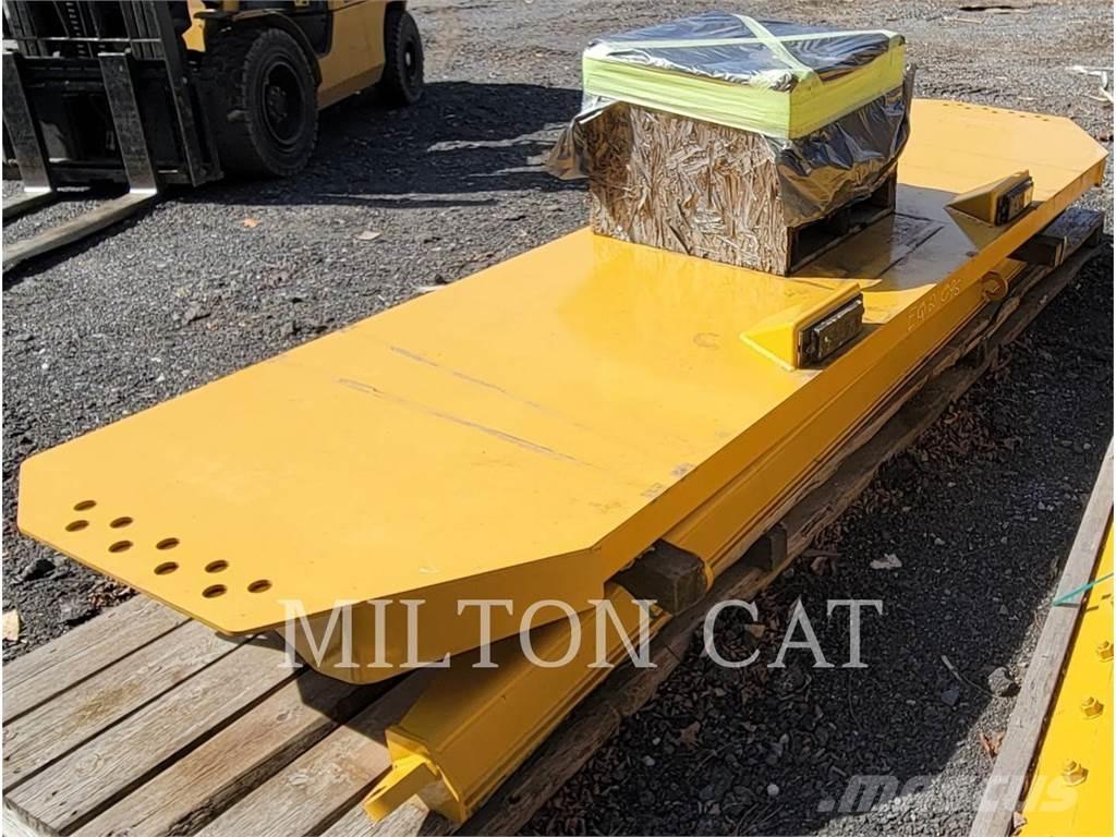 CAT 745 TAILGATE Chasís